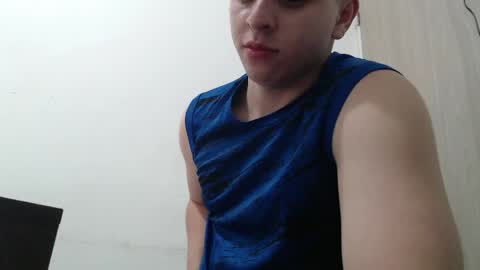 draco_boy2000 online show from 04/21/26, 01:42