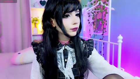 Snapshot of draculaura_ chatting on 01/19/25, 08:41 Draculaura online show from 01/19/25, 08:41