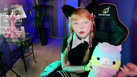 Snapshot of draculaura_ chatting on 05/20/26, 03:51 Draculaura online show from 05/20/26, 03:51