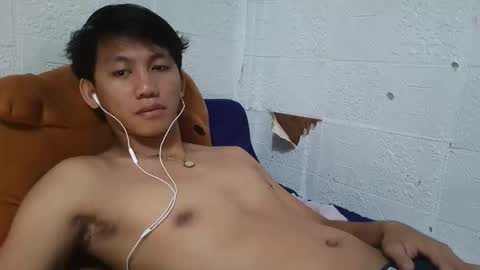 Snapshot of drain_me29 chatting on 10/25/25, 02:52 drain_me29 online show from 10/25/25, 02:52