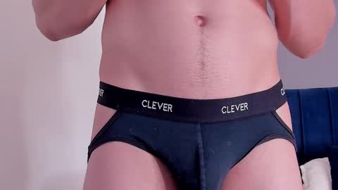 Snapshot of drake_carter1 chatting on 11/27/25, 01:13 drake_carter1 online show from 11/27/25, 01:13