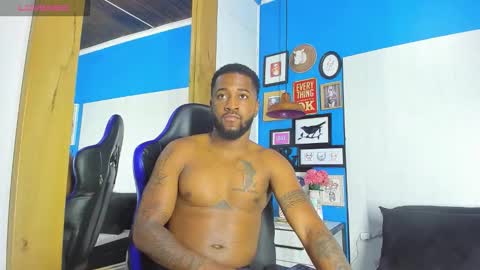 ---Drake--- online show from 10/20/25, 10:43