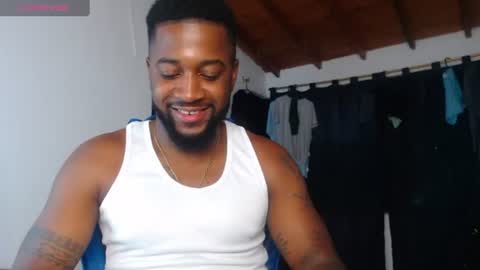 Snapshot of drake_nassir4 chatting on 06/18/26, 05:30 ---Drake--- online show from 06/18/26, 05:30