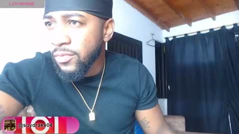 Snapshot of drake_nassir4 chatting on 07/15/26, 05:12 ---Drake--- online show from 07/15/26, 05:12