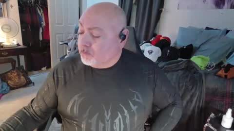 Snapshot of drake_r_darkrose chatting on 01/19/26, 03:10 Drake D Vamp aka Drake DarkRose online show from 01/19/26, 03:10