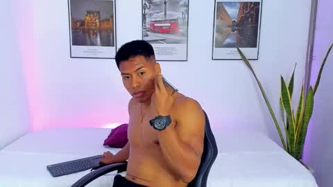 drake_thonson online show from 10/28/25, 02:26