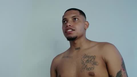 Snapshot of drako_monstercock chatting on 09/14/25, 08:08 drako_monstercock online show from 09/14/25, 08:08