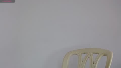 Snapshot of drako_monstercock chatting on 10/27/25, 07:40 drako_monstercock online show from 10/27/25, 07:40