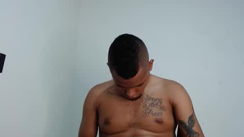 Snapshot of drako_monstercock chatting on 11/13/25, 04:22 drako_monstercock online show from 11/13/25, 04:22