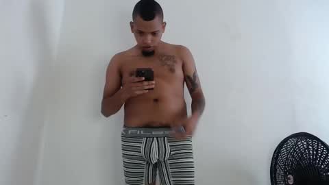 drako_monstercock online show from 05/23/26, 03:27