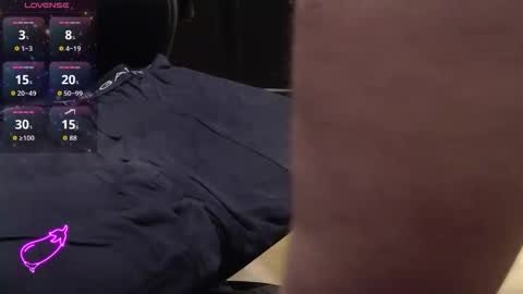 Snapshot of dran2 chatting on 11/12/25, 02:17 dran2 online show from 11/12/25, 02:17