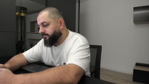 DravenPeak online show from 10/20/25, 02:45