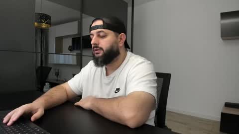 Snapshot of dravenpeak chatting on 11/02/25, 05:10 DravenPeak online show from 11/02/25, 05:10