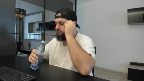 Snapshot of dravenpeak chatting on 11/07/25, 12:16 DravenPeak online show from 11/07/25, 12:16