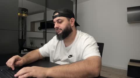 Snapshot of dravenpeak chatting on 11/08/25, 12:55 DravenPeak online show from 11/08/25, 12:55