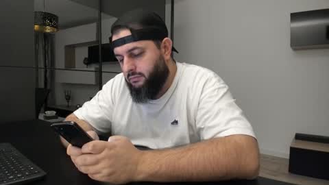 Snapshot of dravenpeak chatting on 11/12/25, 04:29 DravenPeak online show from 11/12/25, 04:29