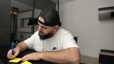 Snapshot of dravenpeak chatting on 11/20/25, 05:07 DravenPeak online show from 11/20/25, 05:07