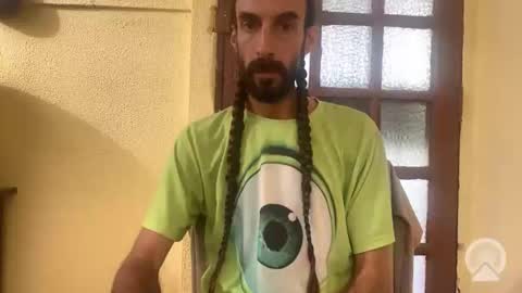 new profile Aircum99  online show from 10/23/25, 07:56