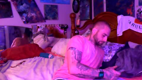 Snapshot of dreaded_folks chatting on 09/28/25, 05:02 dreaded_folks online show from 09/28/25, 05:02