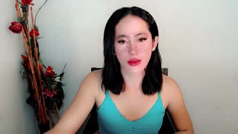 Snapshot of dream_bridexxx chatting on 01/19/26, 02:37 alexa online show from 01/19/26, 02:37