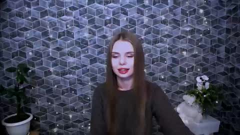 Mari online show from 11/13/25, 06:12