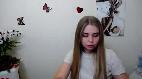 Mari online show from 06/07/26, 08:18