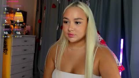  Mary   pvt open    use pink and blue app lovense online show from 07/09/26, 03:27