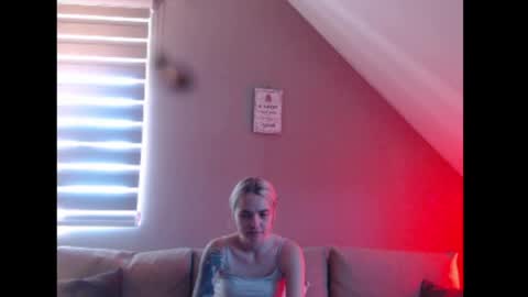 A girl online show from 06/22/26, 07:27