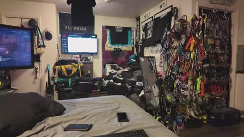 Dream Maker online show from 01/02/25, 02:54