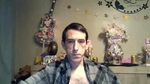dreamguy38 online show from 11/30/25, 06:28