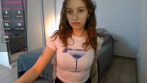  Hello im Eva  online show from 02/05/26, 11:48