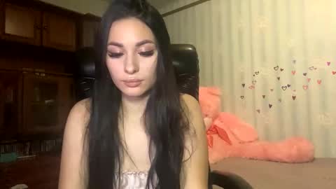dreamkarinaa_ online show from 12/03/24, 08:06