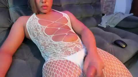 dreams_chloe online show from 07/11/26, 10:29