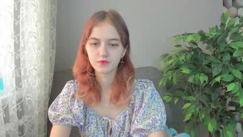 Snapshot of dreamy_pollyyy chatting on 09/18/25, 03:30 dreamy_pollyyy online show from 09/18/25, 03:30