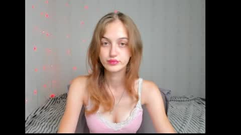 dreamy_pollyyy online show from 07/23/26, 09:51