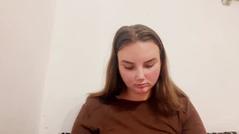 Mila online show from 12/02/24, 03:25