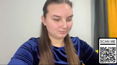 Mila online show from 09/28/25, 02:33