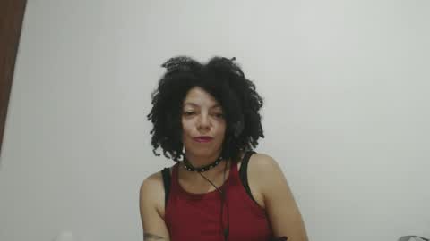 Snapshot of dreamylatina chatting on 02/11/25, 02:03 DreamyLatina online show from 02/11/25, 02:03