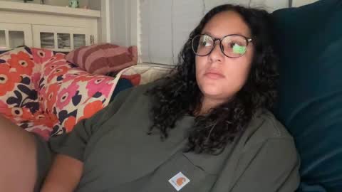 RIRI OR DREAMY online show from 10/02/25, 04:30