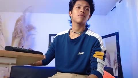 Snapshot of dreyk20 chatting on 10/03/25, 02:58 Dreyk online show from 10/03/25, 02:58