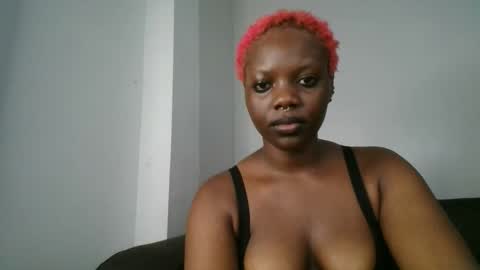 Snapshot of drip_doll chatting on 10/26/25, 04:24 Drip Doll online show from 10/26/25, 04:24