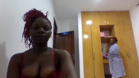 Kimberly online show from 06/14/26, 01:03
