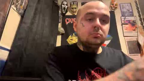 Snapshot of drippingxxxgore chatting on 11/09/25, 02:32 drippingxxxgore online show from 11/09/25, 02:32