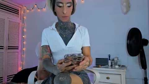 drippyorlove online show from 05/11/26, 08:28