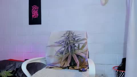 drippyorlove online show from 06/14/26, 04:42