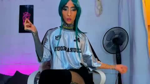 drippyorlove online show from 07/25/26, 04:37