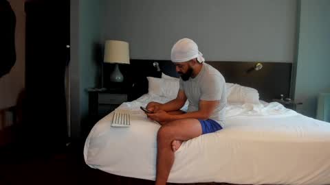 Snapshot of drizzys_room chatting on 04/13/26, 12:32 DirtyDrizzy online show from 04/13/26, 12:32