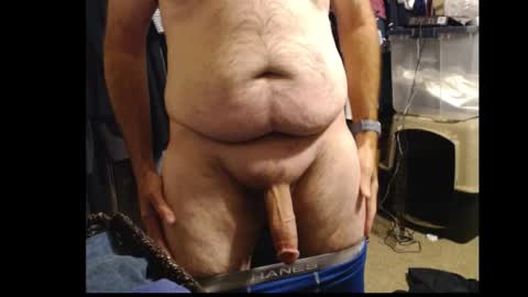 Snapshot of drmbigg chatting on 10/29/25, 01:19 Hello Hope you enjoy what you see. I love attention in dirty talk and tips thickcock edging precum dirtyTalk C2C online show from 10/29/25, 01:19