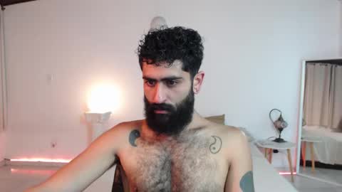 Snapshot of drogama chatting on 02/17/25, 04:09 Drogama online show from 02/17/25, 04:09