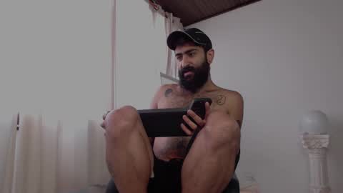 Snapshot of drogama chatting on 02/21/25, 11:55 Drogama online show from 02/21/25, 11:55